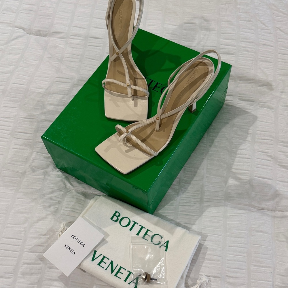 Bottega Veneta Cream Strappy Heels